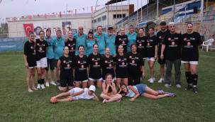 ALİAĞA BELEDİYESİ VETERAN HENTBOL TAKIMI ŞAMPİYON OLDU