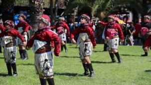 ALİAĞA'DA BALIK SEZONU ŞENLİKLE KUTLANDI