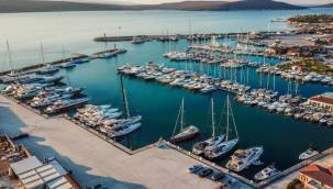 BAKAN URALOĞLU "ŞAKRAN YAT LİMANI PLANLARI DEVAM EDİYOR"