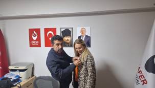 UMF BAŞKANI ALİAĞA ZAFER PARTİSİ'NE KATILDI