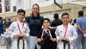 İZMİR ŞAMPİYONASI'NDA ALİAĞA RÜZGARI