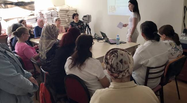 KADINLARA "DİJİTAL OKUR YAZARLIK EĞİTİMİ" VERİLDİ