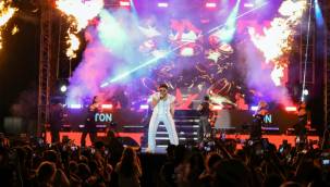 ALİAĞA'DA 103 YILLIK ZAFER, GURUR VE COŞKUYLA KUTLANDI