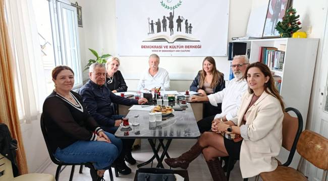 ALİAĞA'DA DEMOKRASİ VE KÜLTÜR DERNEĞİ KURULDU