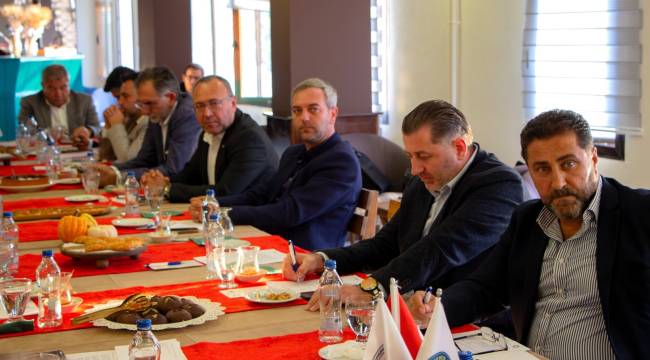 BAKIRÇAY'IN TİCARET ODALARI MENEMEN'DE TOPLANDI