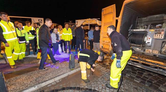 FOÇA İÇİN HERKES YARDIMA KOŞTU