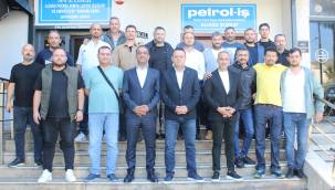 PETROL-İŞ'TE GÖREV TESLİMİ GERÇEKLEŞTİ