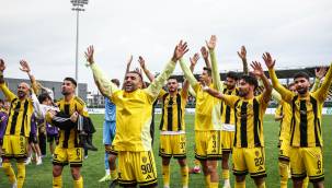 ALİAĞA FK ZİRVEYE KOŞUYOR