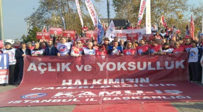 MEMURLAR İZMİR'DE İŞ BIRAKTI