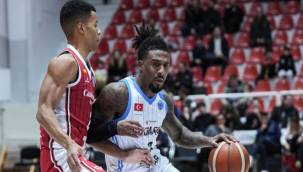 PETKİMSPOR EVİNDE İSPANYA TAKIMINI YENDİ