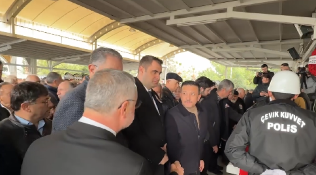 ALİAĞA'NIN ESKİ BELEDİYE BAŞKANLARINDAN HAKKI ÜLKÜ SON YOLCULUĞUNA UĞURLANDI