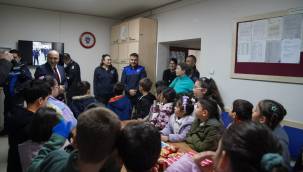 MİNİK ÖĞRENCİLER ZABITAYI ZİYARET ETTİ