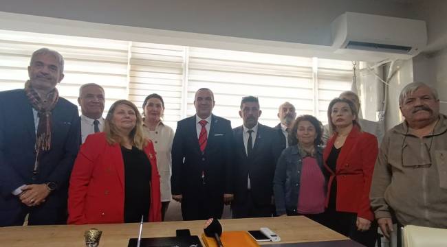 ZAFER PARTİSİ İL YÖNETİMİ ALİAĞA'YA GELDİ