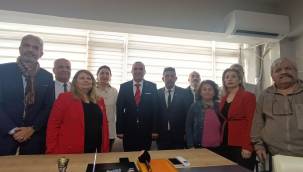 ZAFER PARTİSİ İL YÖNETİMİ ALİAĞA'YA GELDİ