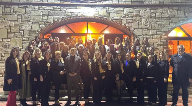 ALİAĞALI KADIN ESNAFLAR İFTARDA BİRARAYA GELDİ