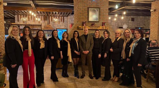 ALİAĞALI KADIN ESNAFLAR İFTARDA BİRARAYA GELDİ