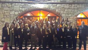 ALİAĞALI KADIN ESNAFLAR İFTARDA BİRARAYA GELDİ