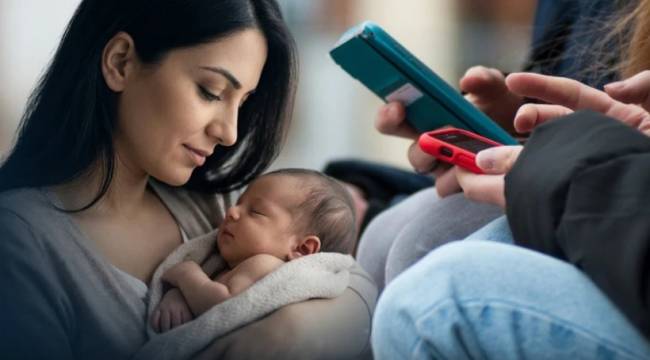 15 YAŞ ALTINDAKİLERE SOSYAL MEDYA YASAKLANDI