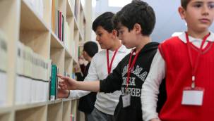 ALİAĞA'DA KÜTÜPHANE HAFTASI'NDA ANLAMLI ETKİNLİK