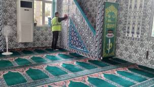 BÜYÜKŞEHİR ALİAĞA'NIN BİRÇOK MAHALLESİNDE ÇALIŞMA YAPIYOR
