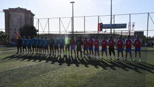 ALİAĞA CEZAEVİ'NDE FUTBOL TURNUVASI DÜZENLENDİ