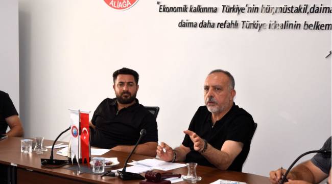 ALİAĞA'DA İNŞAAT SEKTÖRÜ MASAYA YATIRILDI