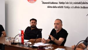 ALİAĞA'DA İNŞAAT SEKTÖRÜ MASAYA YATIRILDI